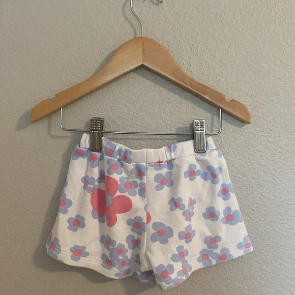 Shipley Shorts - Brentwood Blooms - Picture 4 of 4